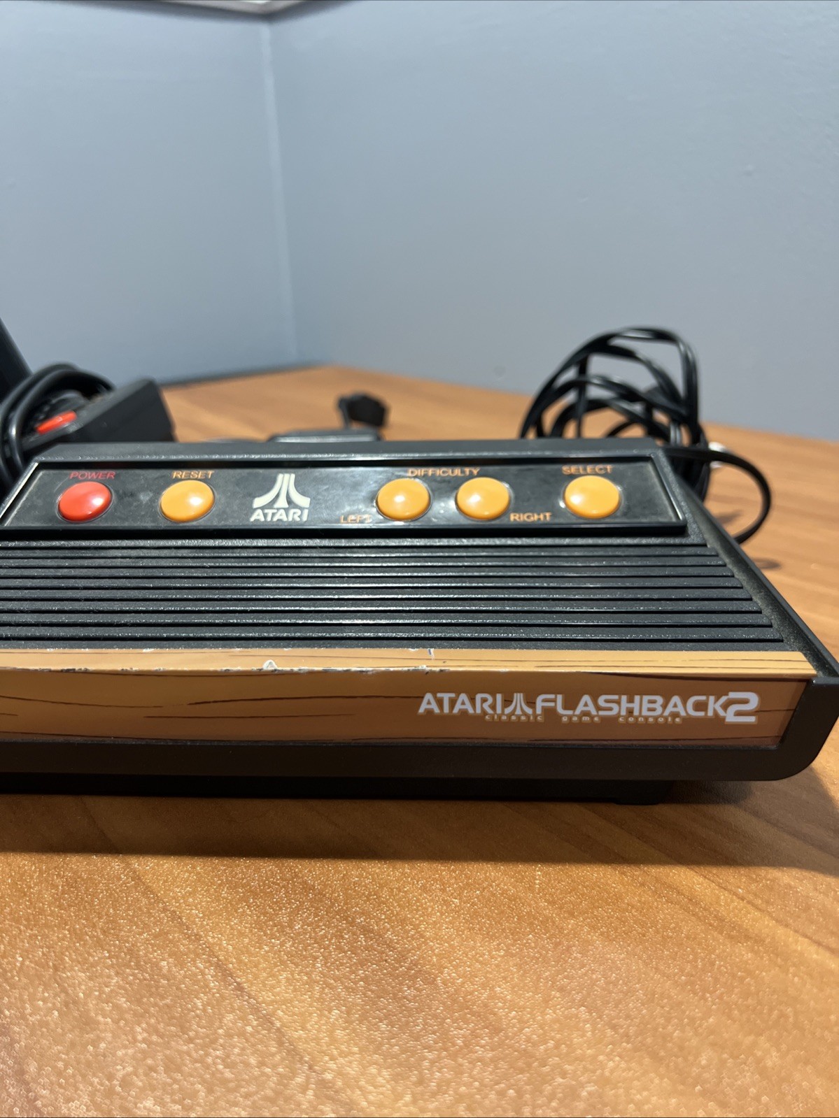 Atari Flashback 2 Wired Plug And Play Game Console W/2 Controllers- Working