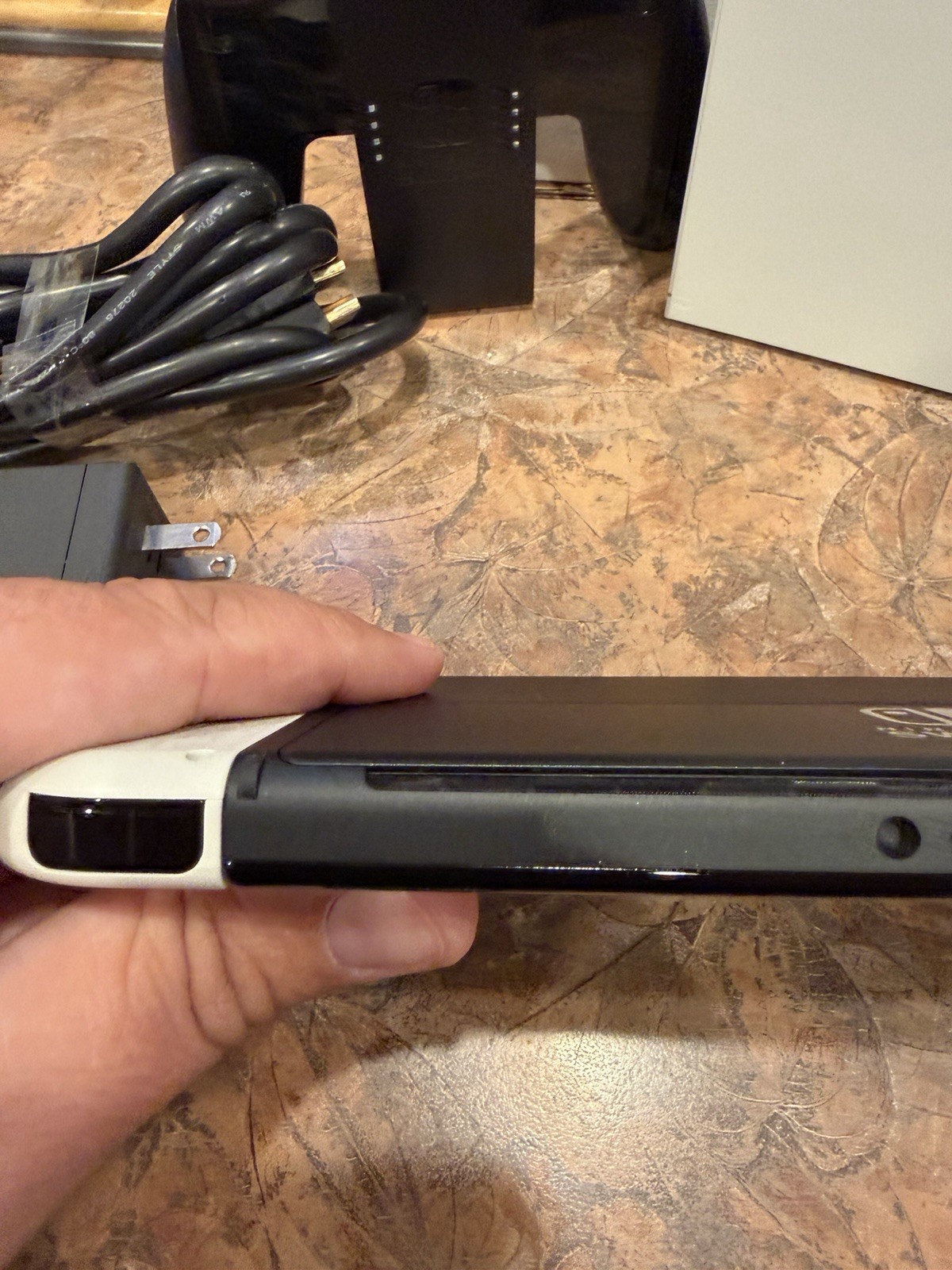 Nintendo Switch (OLED Model) White/Black 64GB Console w/ Dock Joy-Con Wi-Fi
