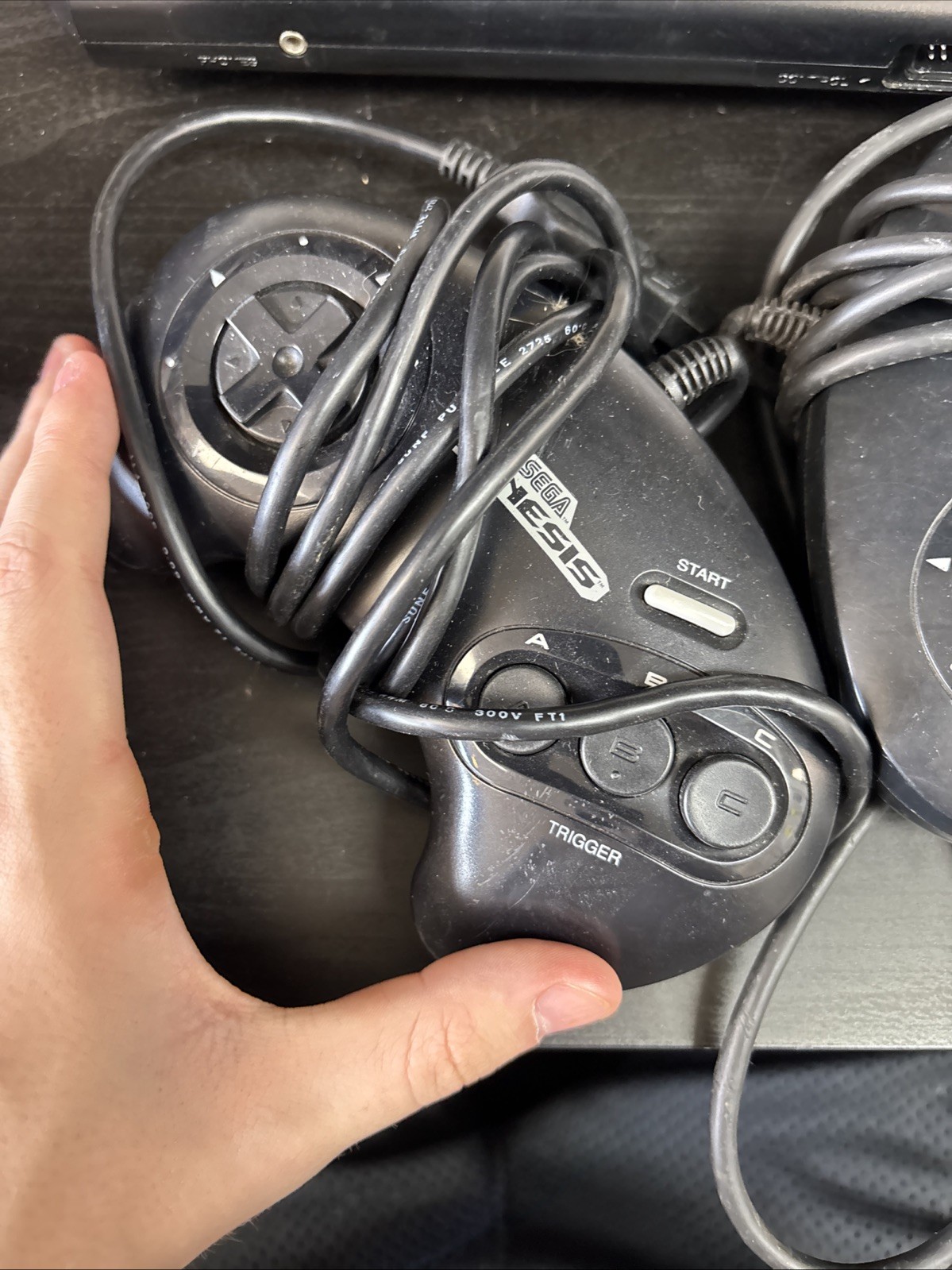 3 CONTROLLERS Original SEGA GENESIS Console Untested