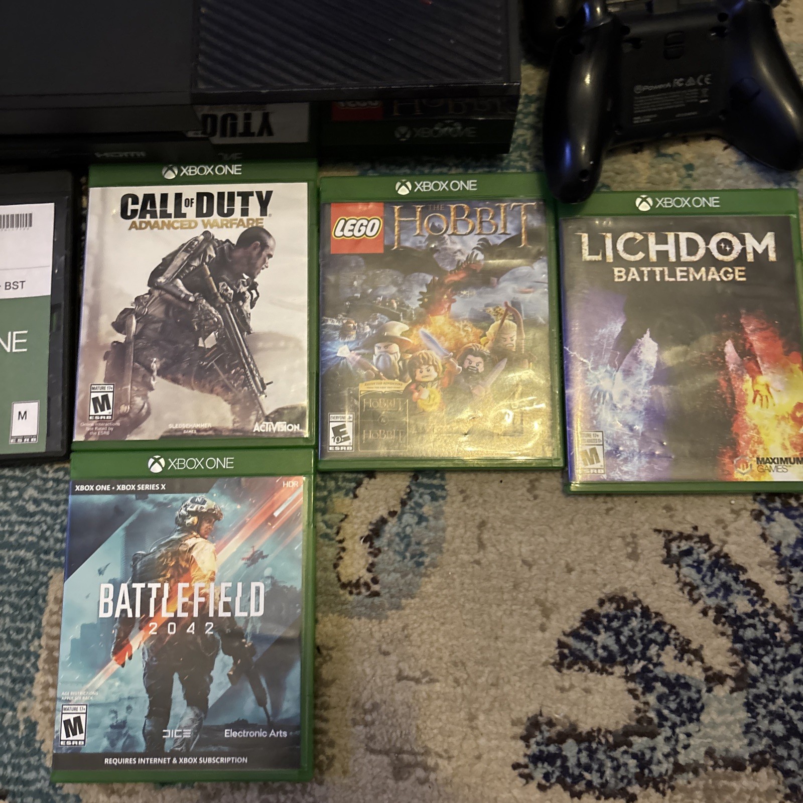 Microsoft Xbox One 365GB Gaming Console w/1 Controllers & Power Supply & games 6