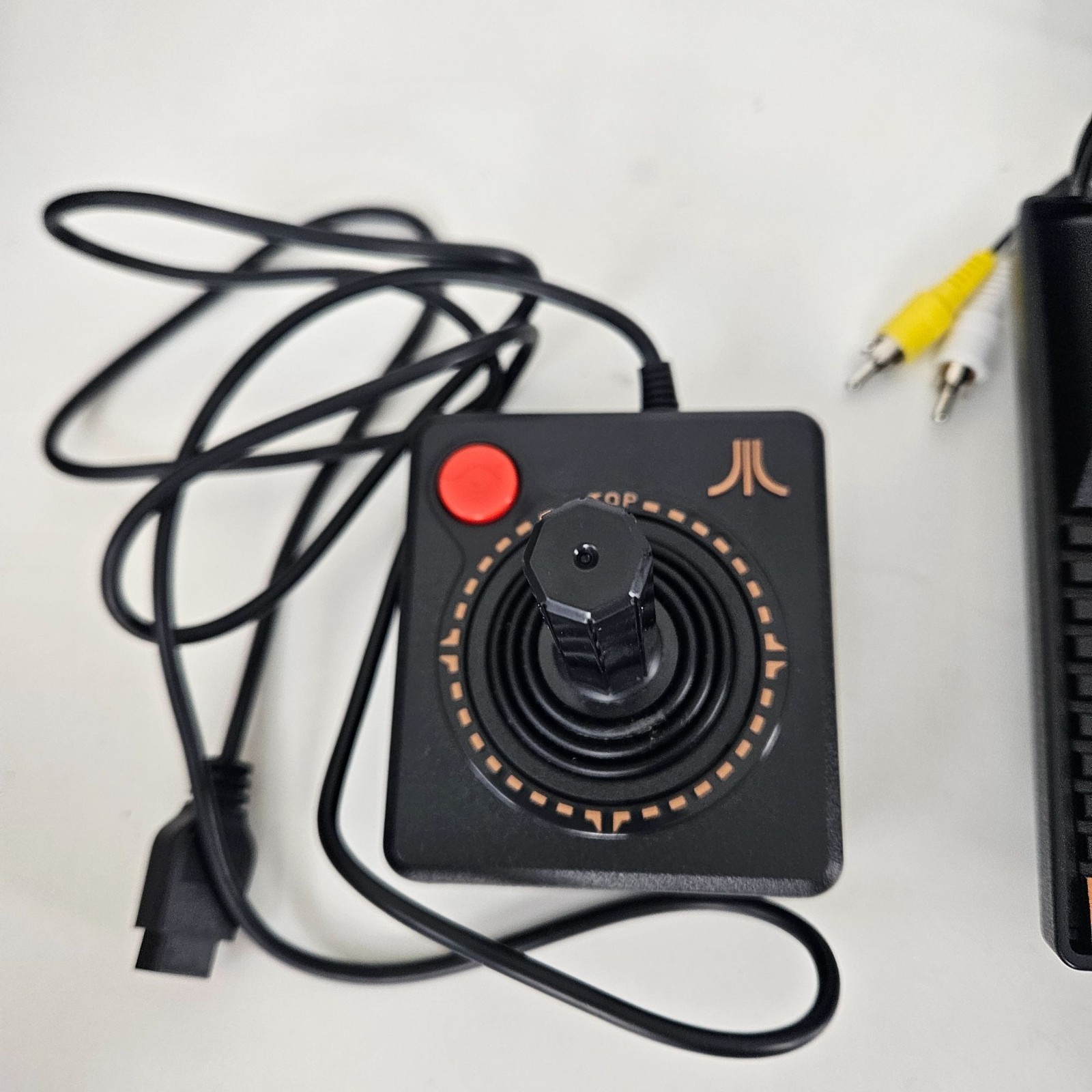 Atari Flashback 8 40th Anniversary Retro W/ Wired Controllers & 105 Video Games