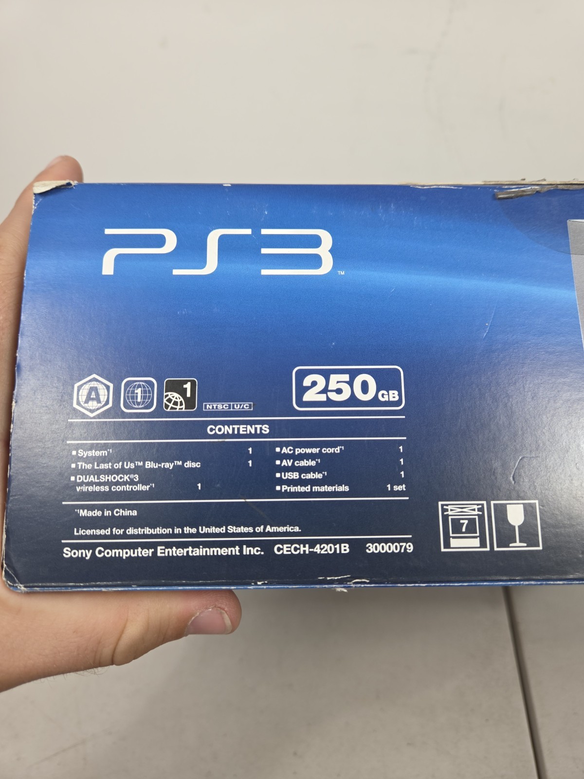 Sony PS3 Slim 250gb The Last Of Us Edition Console with Box + 2 Controllers