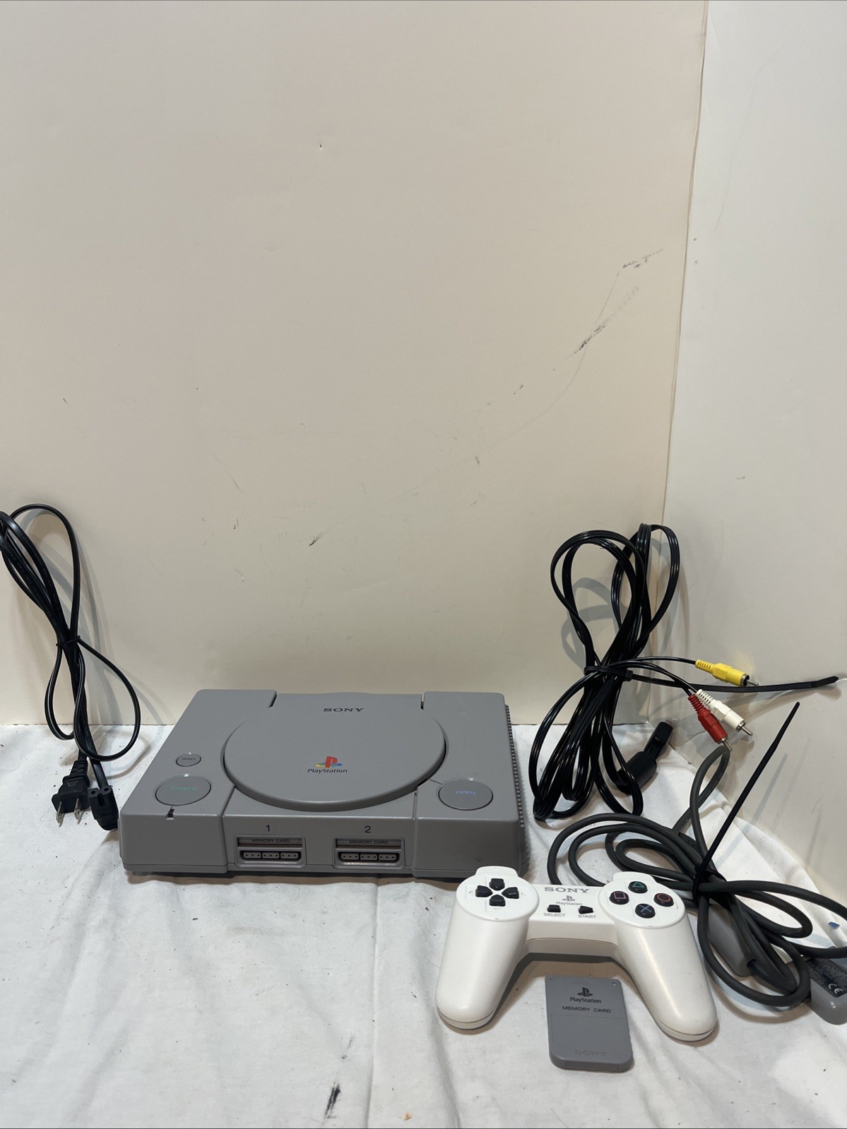 Sony SCPH-5501 PS1 PlayStation 1 Video Game System Console Bundle Tested