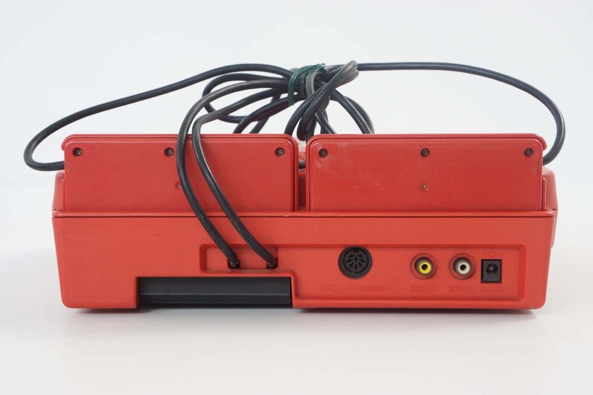 TWIN FAMICOM SHARP Console System AN-500R Red Tested Ref 365182