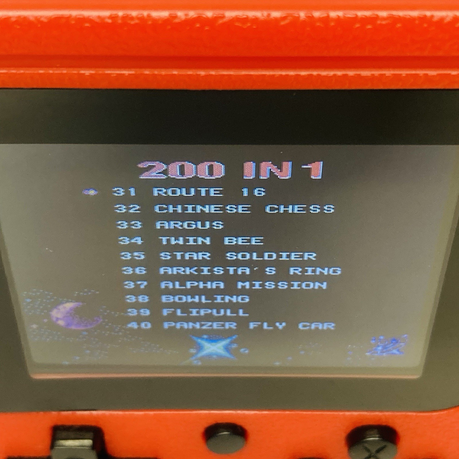 CLASSIC ARCADE Handheld Video Game System w/200 Games By Tech Solutions (USED)