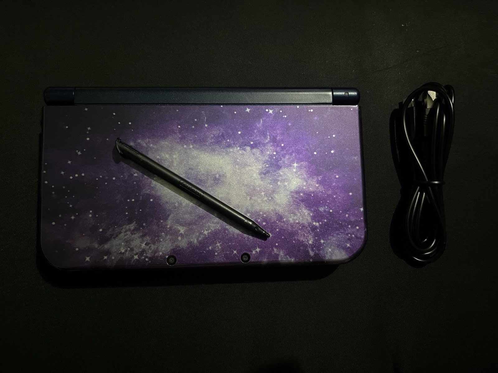 New Nintendo 3DS XL Galaxy Purple Console with Charger, SD Card & DUAL IPS