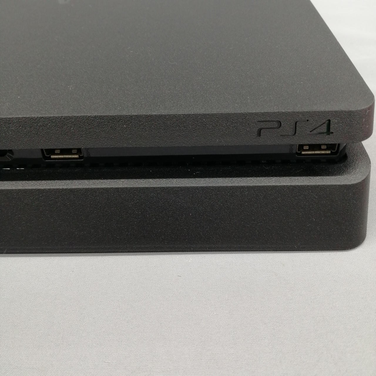 PS4 Model CUH 2100AB01 SONY