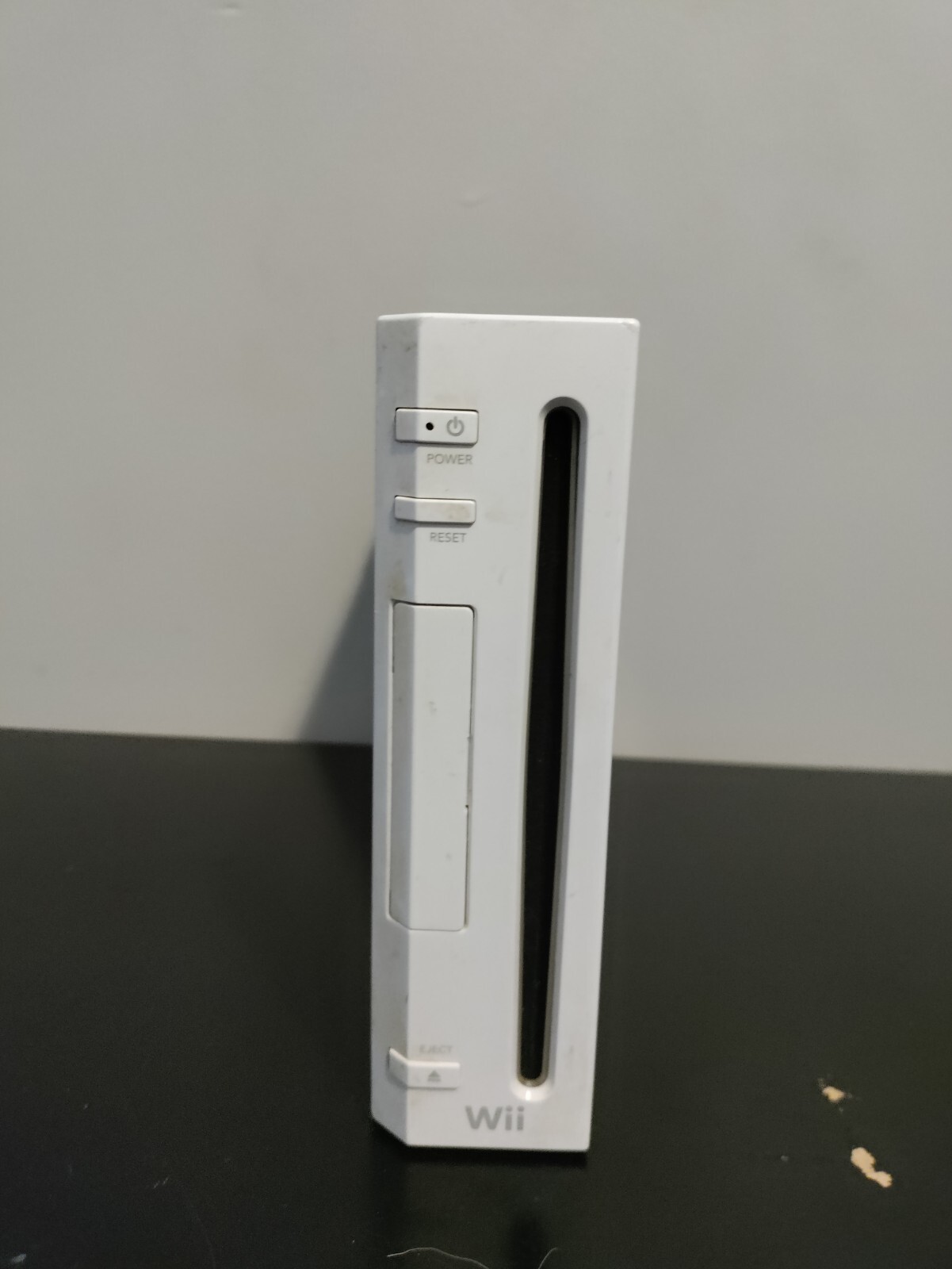 Nintendo Wii Replacement Console No AV Cable or Controller White RVL-001 Tested