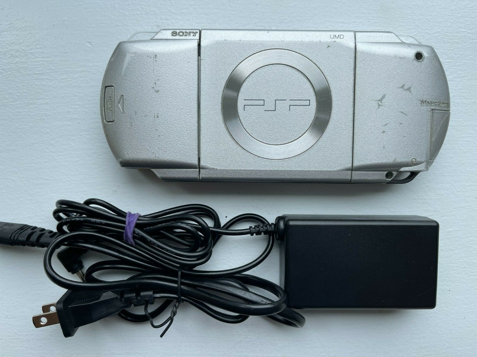 PSP-1000 Silver – Good Condition – OEM Japan Import US Seller