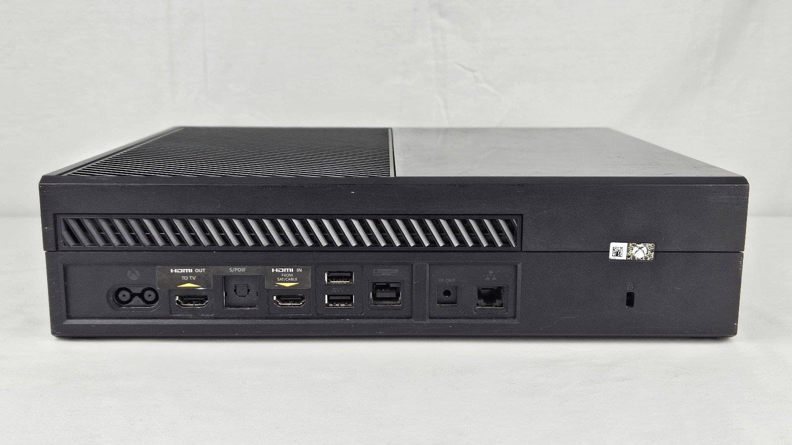 Microsoft Xbox One 1540 500GB Console Only w/HDMI Cable & Power Cord – Tested