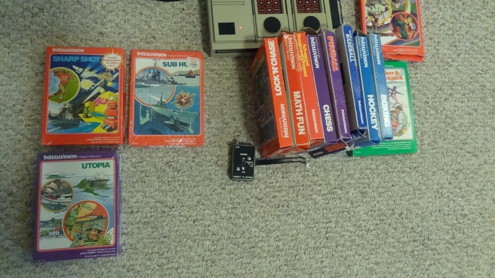 INTELLIVISION 2 5872 Console Rf, Power, Switch Box 13 Gms Works