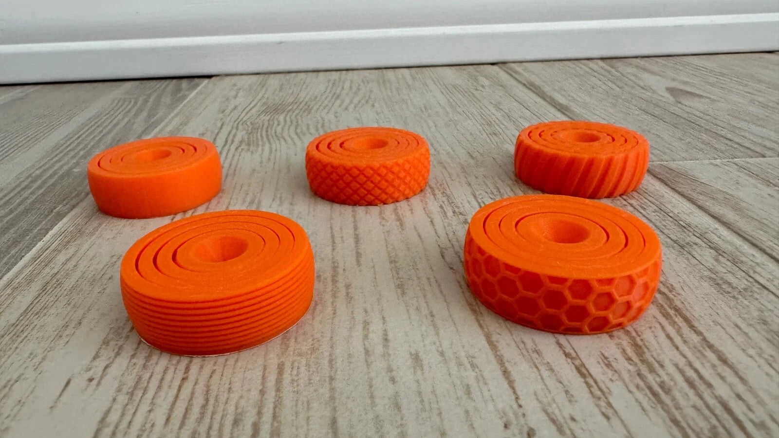 3D Textured Gyro Fidget Spinners – Choose your Style and Color!