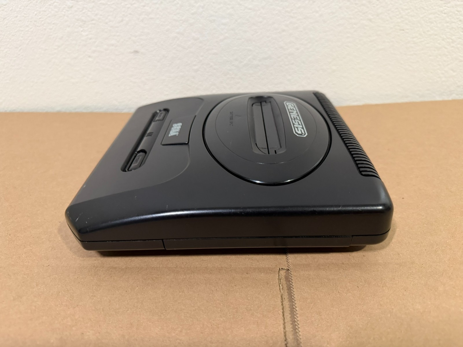 SEGA Genesis Console MK-1631 Bundle w/Controller and One Game- CLEAN & TESTED