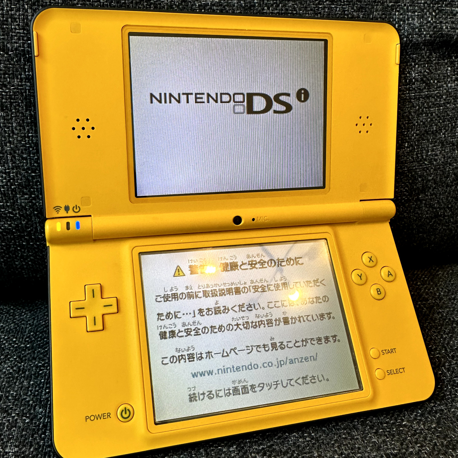 [ Excellent ] Nintendo DSi LL XL yellow Console Japanese ver. NTSC-J Working