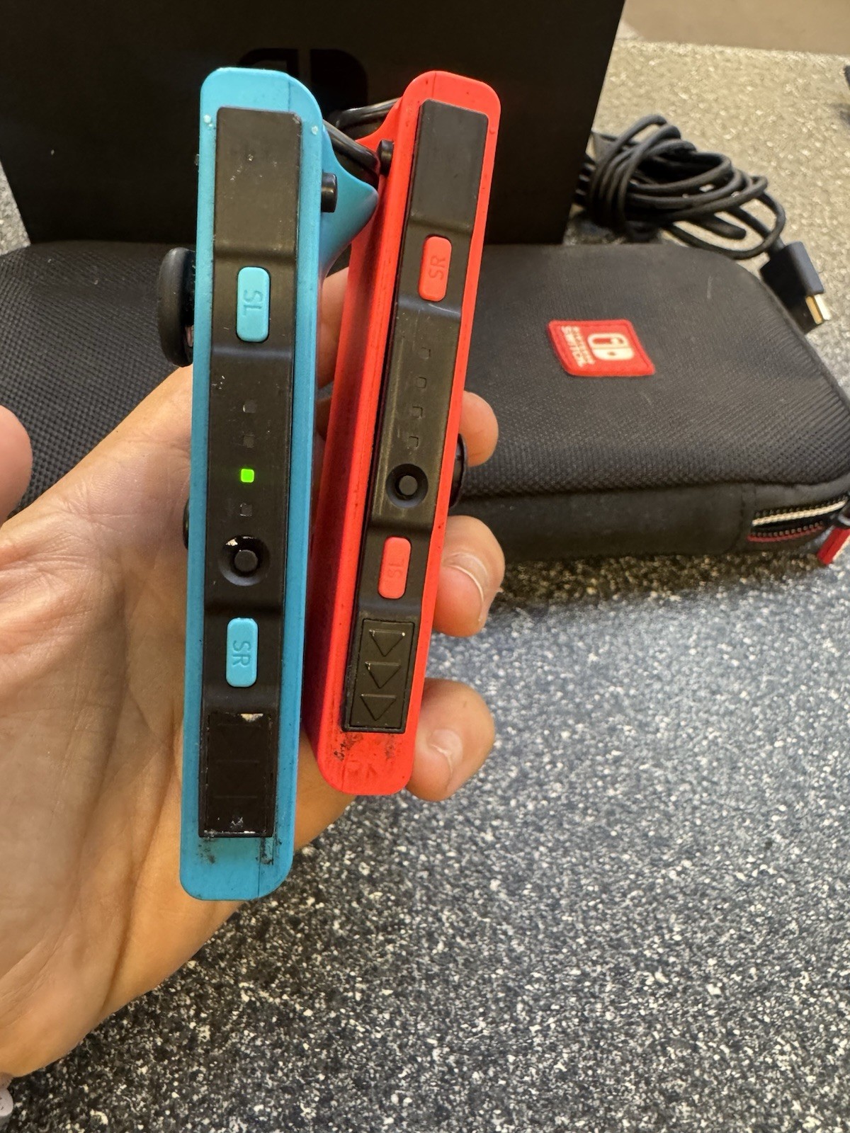 Nintendo Switch Console Bundle Neon Red/Blue Joy-Cons Dock Case USB-C HDMI cord