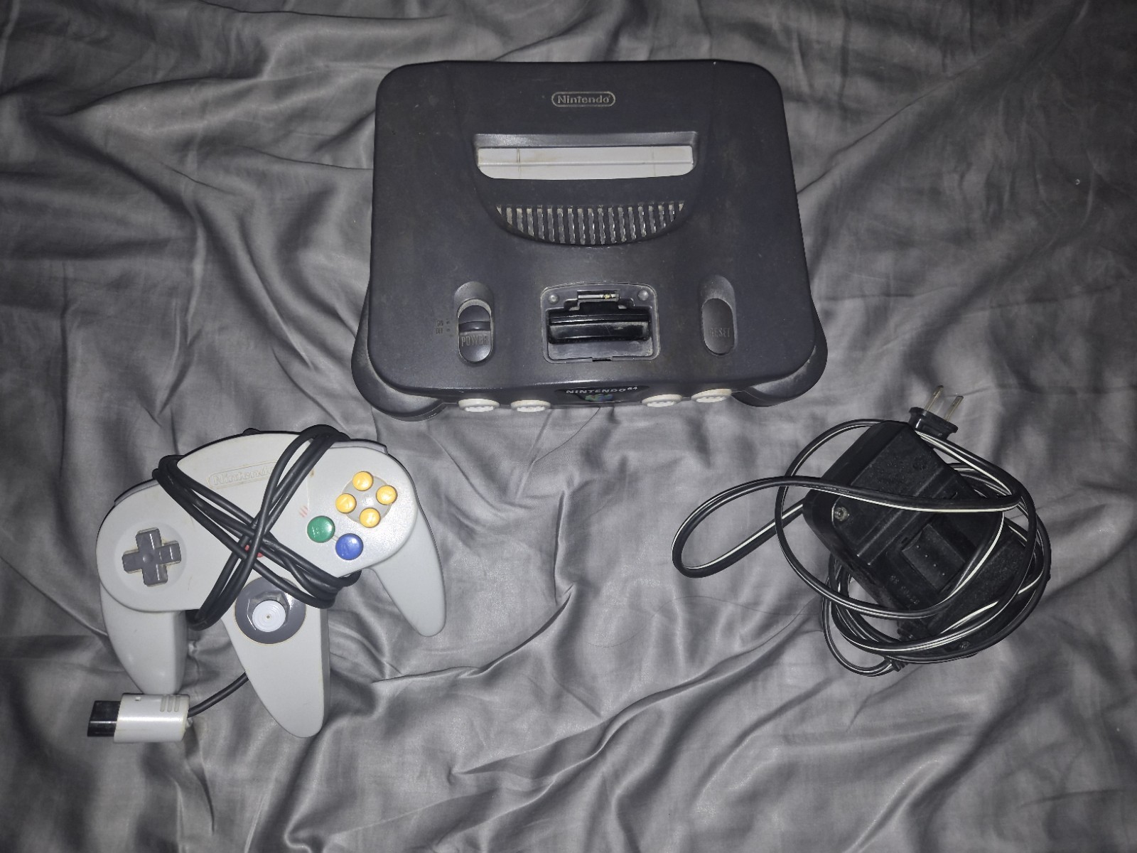 Nintendo N64 Console *TESTED* – w/ Gray Controller – ALL OEM
