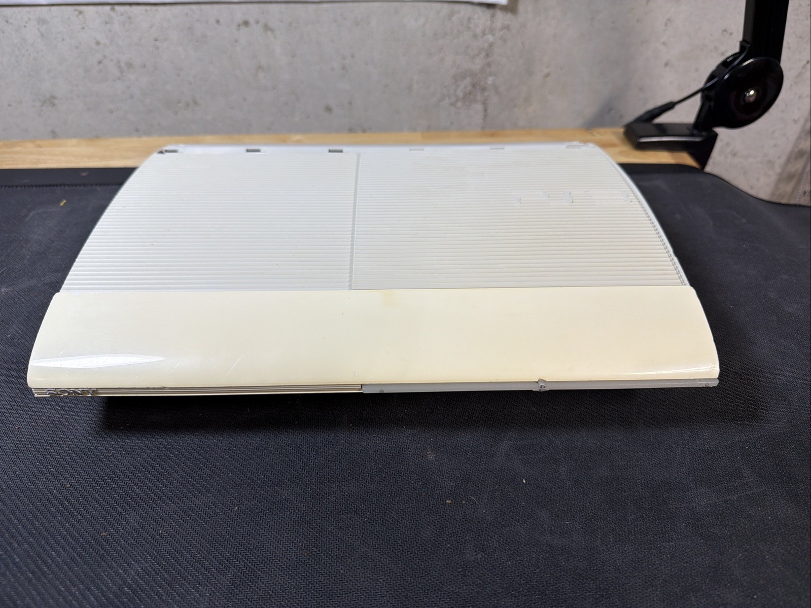 READ! PS3 CECH-4001C White Console for Parts or Repair FAST USA SHIP! Sony
