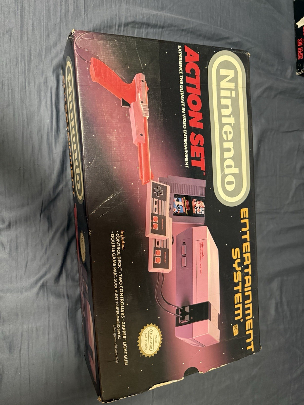 Nintendo Entertainment System NES Action Set Console Complete in Box CIB