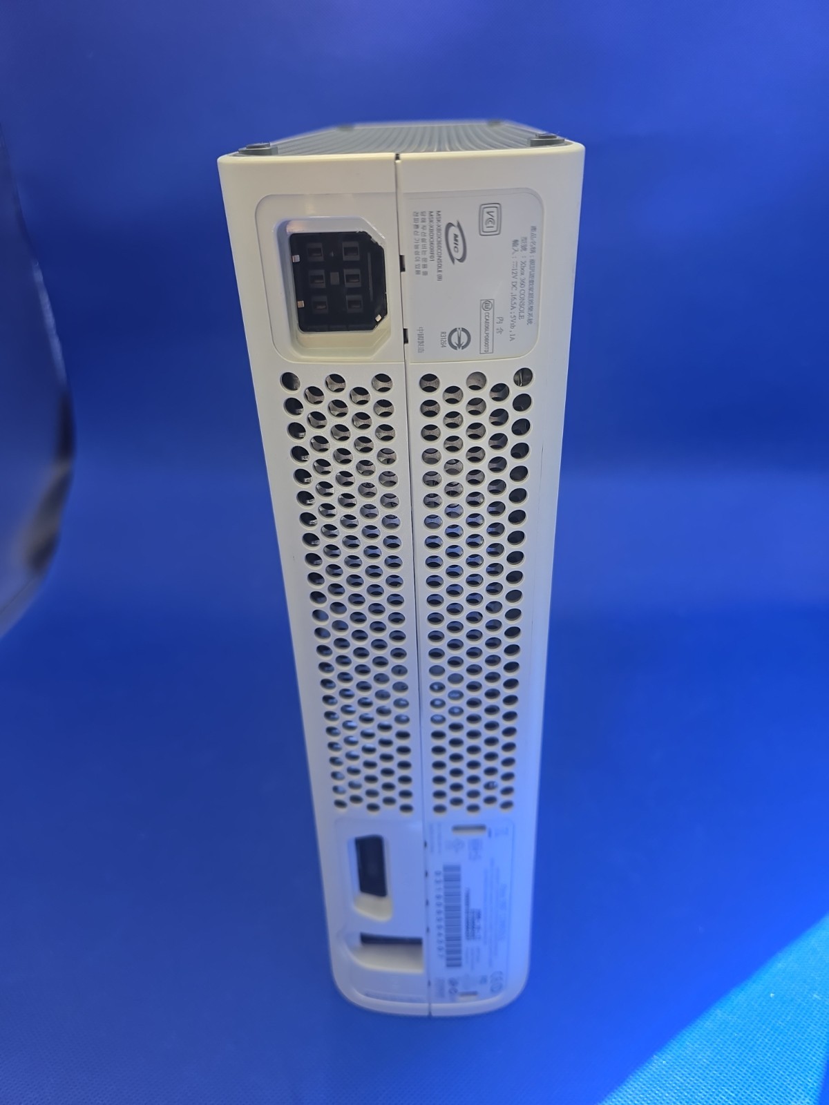 Microsoft Xbox 360 White Console 3 Red Lights Disc Tray Works READ