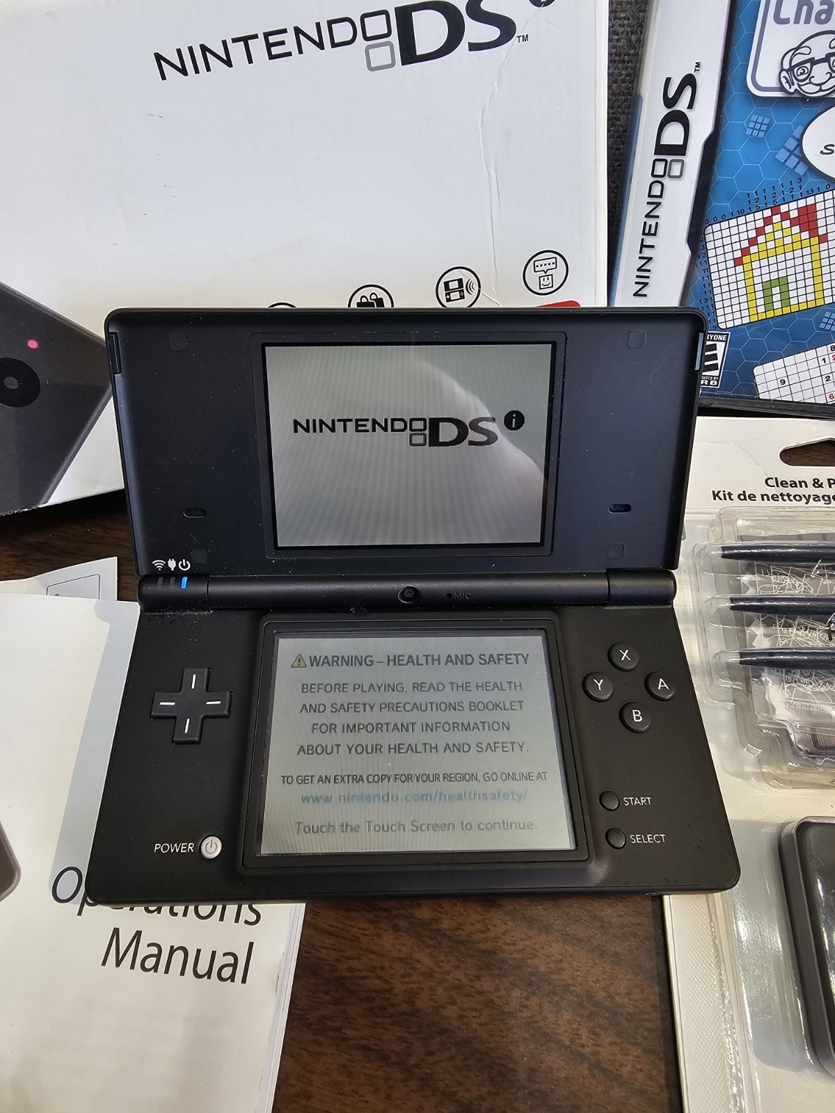 NINTENDO DSi Black Console NTSC U/C – Old Stock – TWL S KA USZ And Accessory Kit
