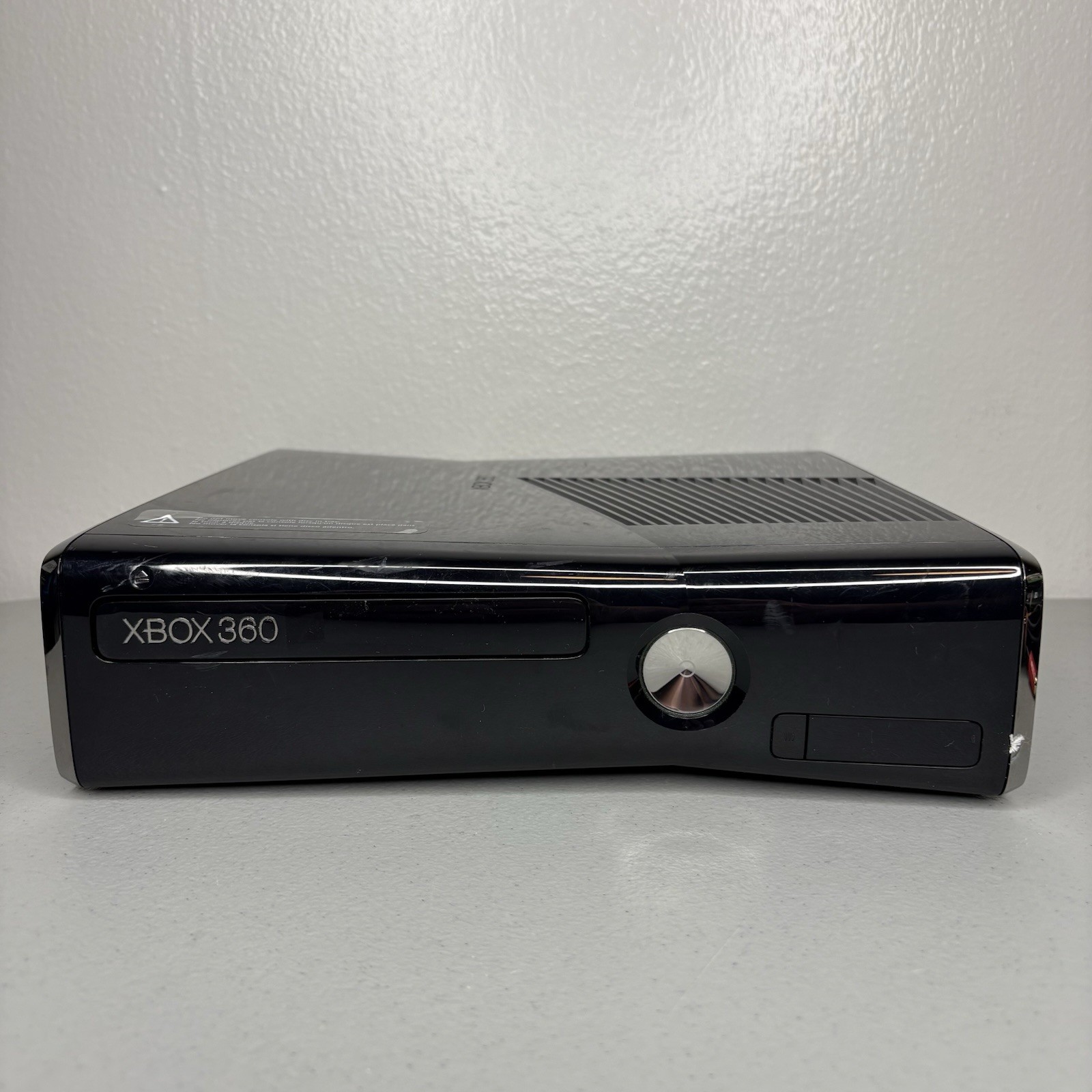Microsoft XBox 360 S Model 1439 Console w/ Cords & 5 Games Bundle Kinect 1414