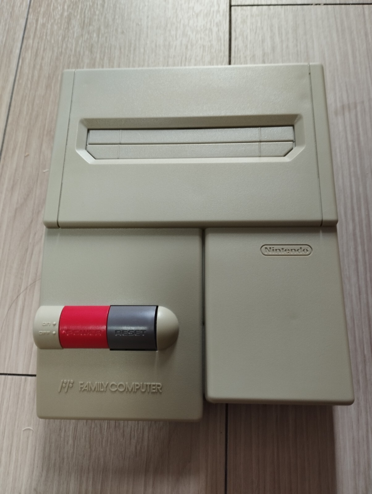 Nintendo New AV Famicom Console System HVC-101NES Japan Box in excellent!!