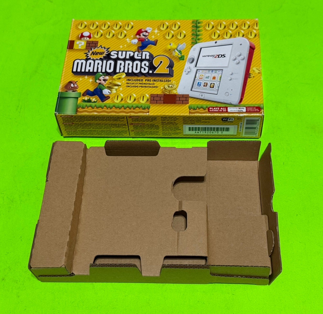 New Super Mario Bros. 2 Nintendo 2DS System Console Original Box w Tray Only!
