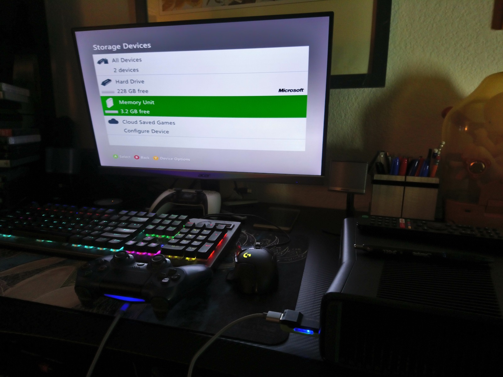 Xbox 360 S Console System Black NTSC & Cables *Working no errors*