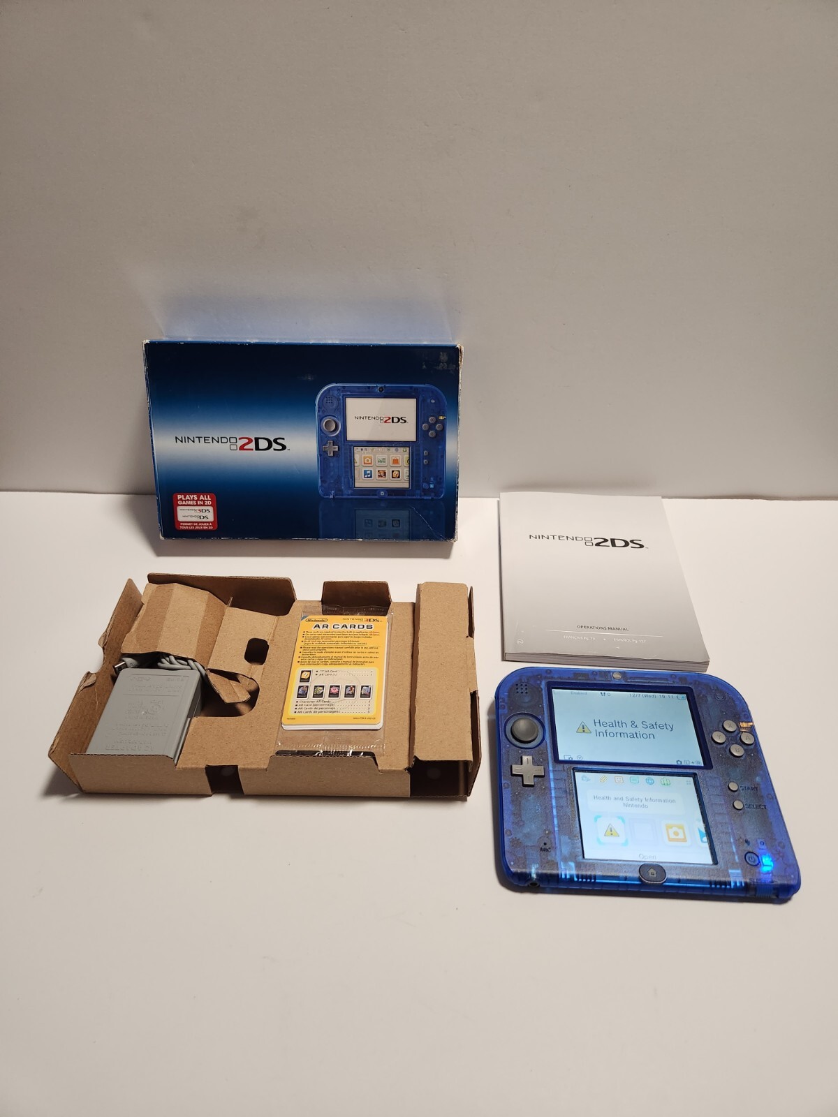 Crystal Blue Nintendo 2DS Handheld Console with Original Box Toys R Us Exclusive