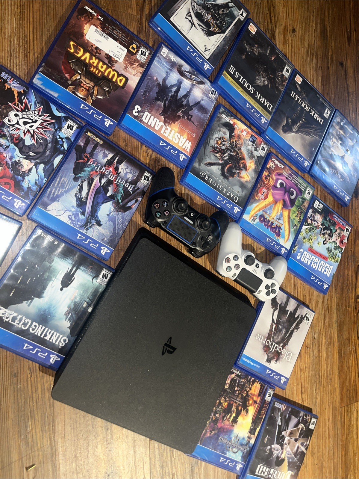 Sony PlayStation 4 PS4 Slim 500gb Bundle – CUH-2015a – 11.50