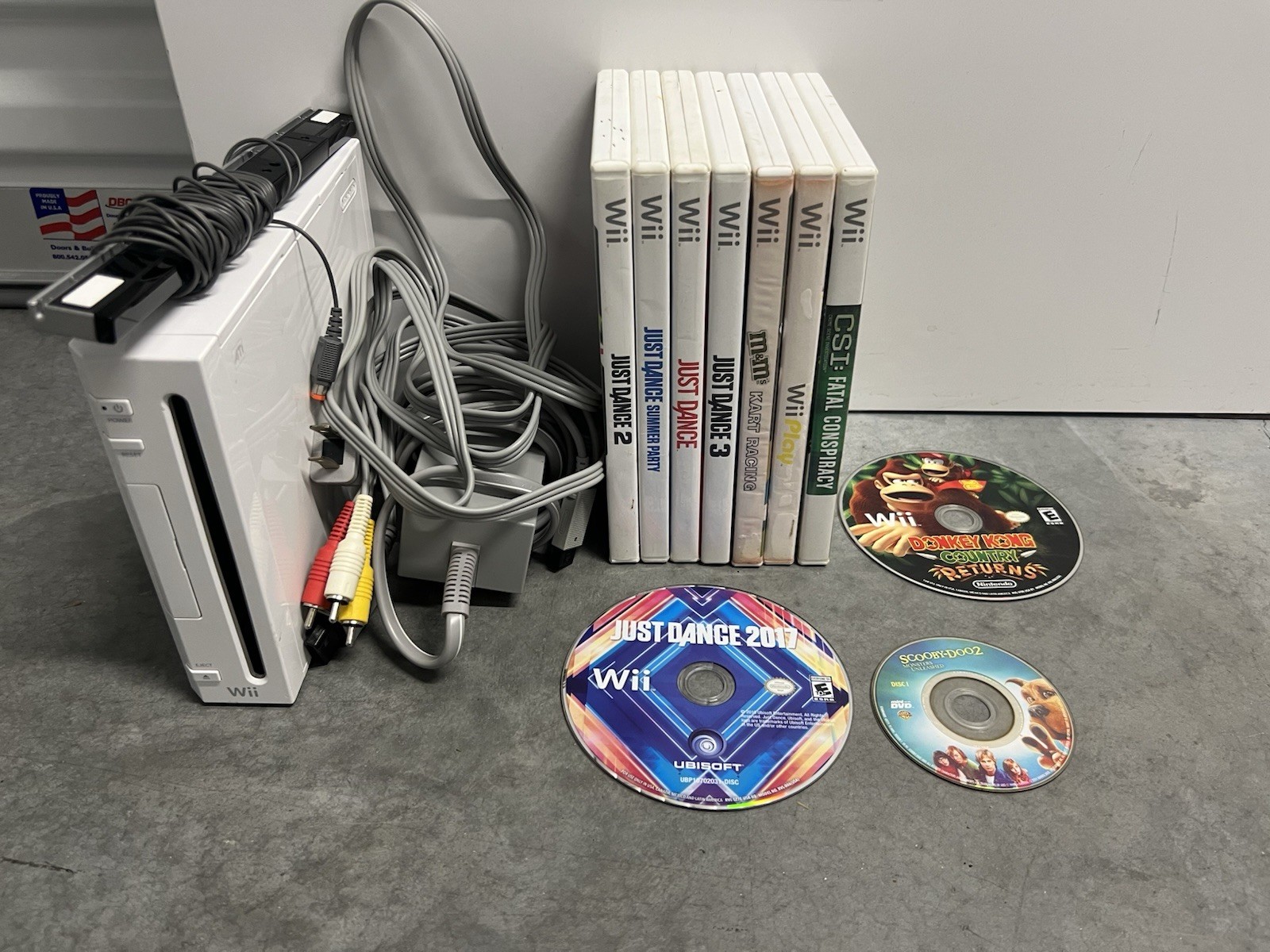 Nintendo Wii White Console 10 Games Lots Of Accessories! No Nunchuck Adult Own