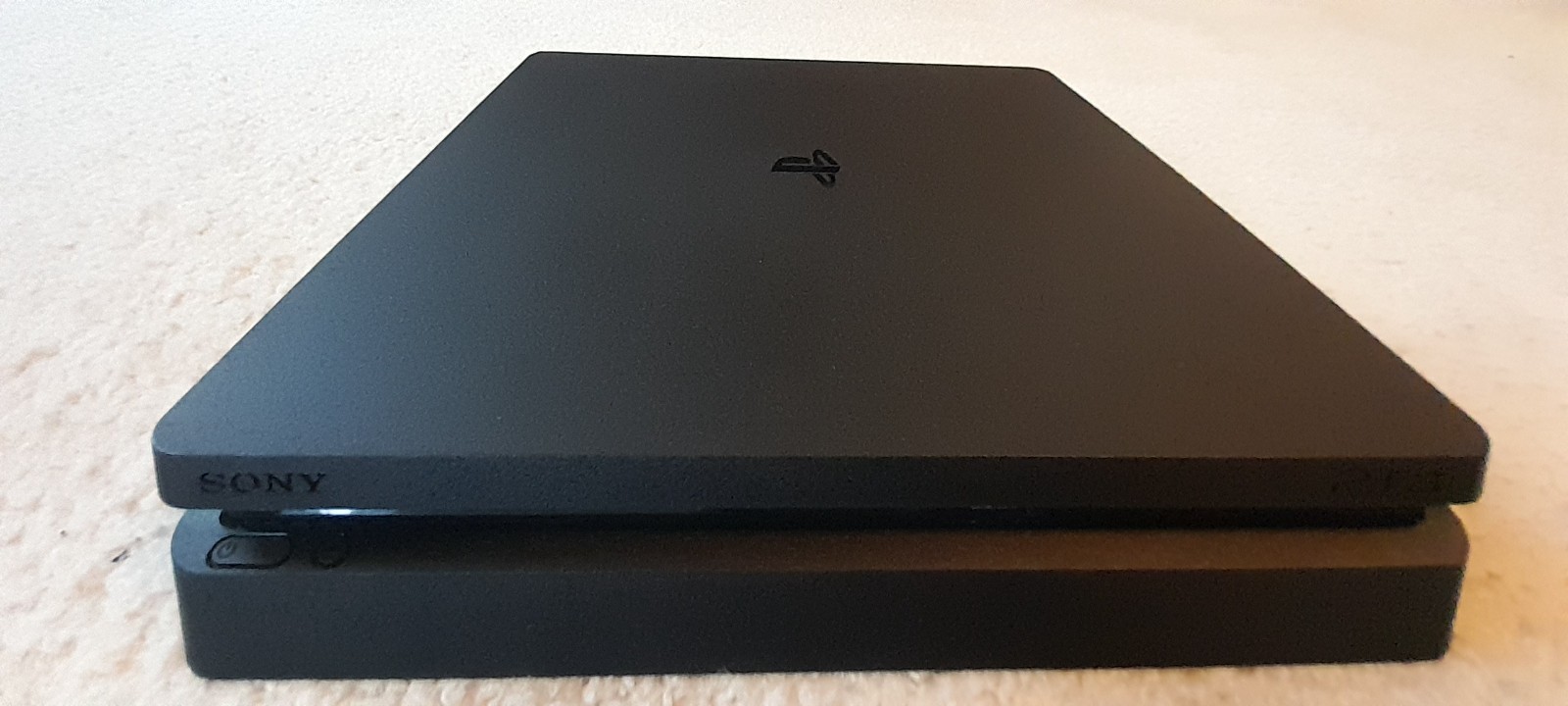 Sony PlayStation 4 Bundle – Full Uncharted Saga 1–4 + 4 Sports Games – 2 Control