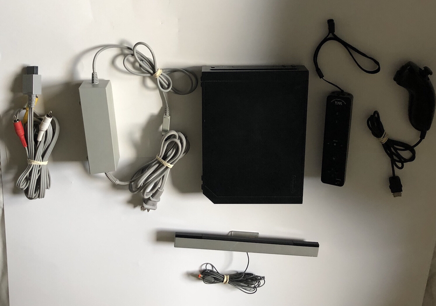 Nintendo Wii Black Console Bundle RVL-101 Motion Plus Controller