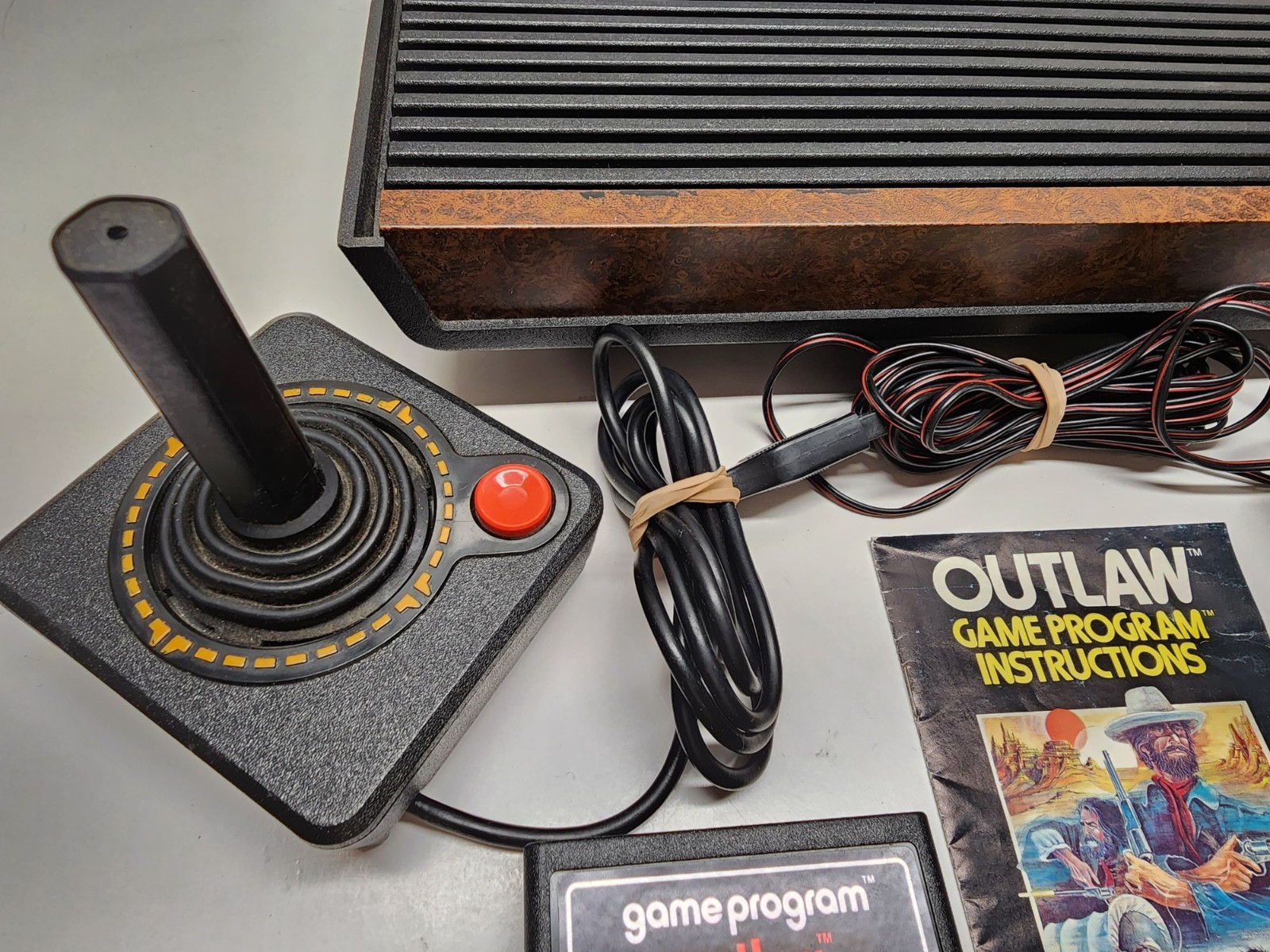 Atari 2600 Game Console Joystick & Games Lot UNTESTED AS-IS