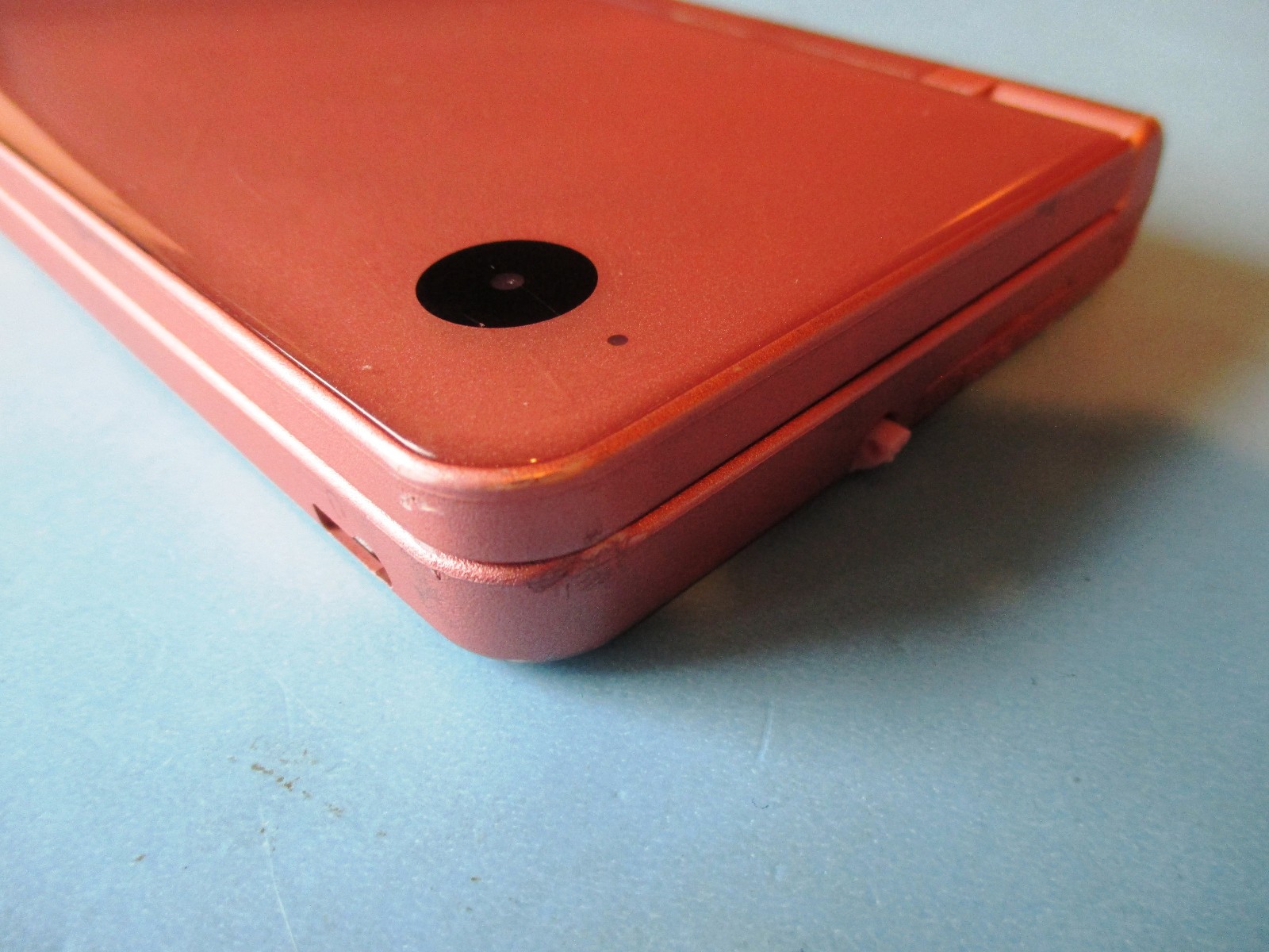 Nintendo DSi XL Metallic Rose Handheld System w/Charger FREE Shipping!