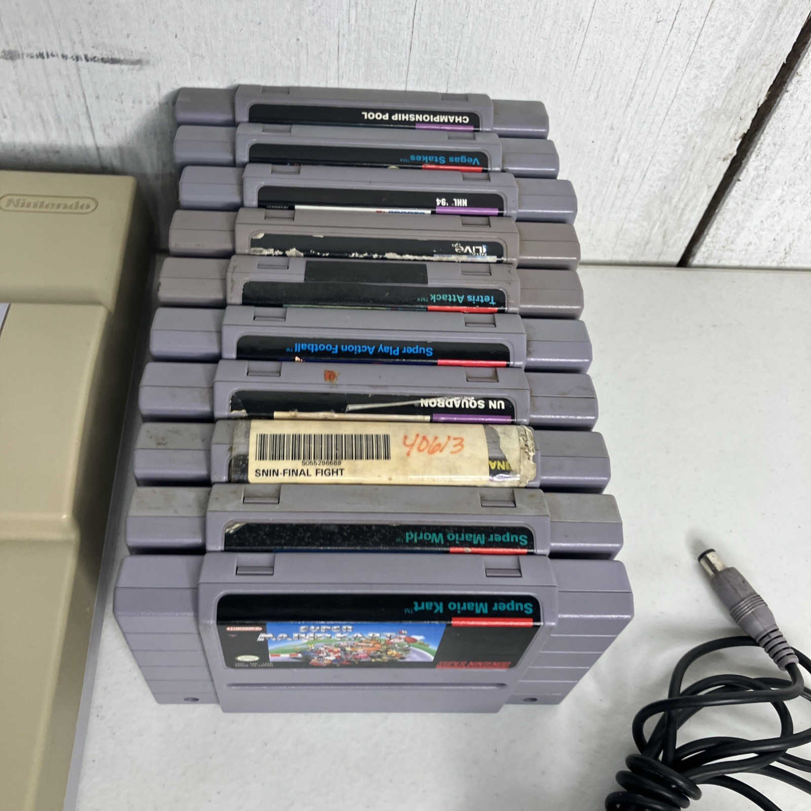 Super Nintendo SNES System Console Bundle W/ 10 Games Mario World Mario Kart