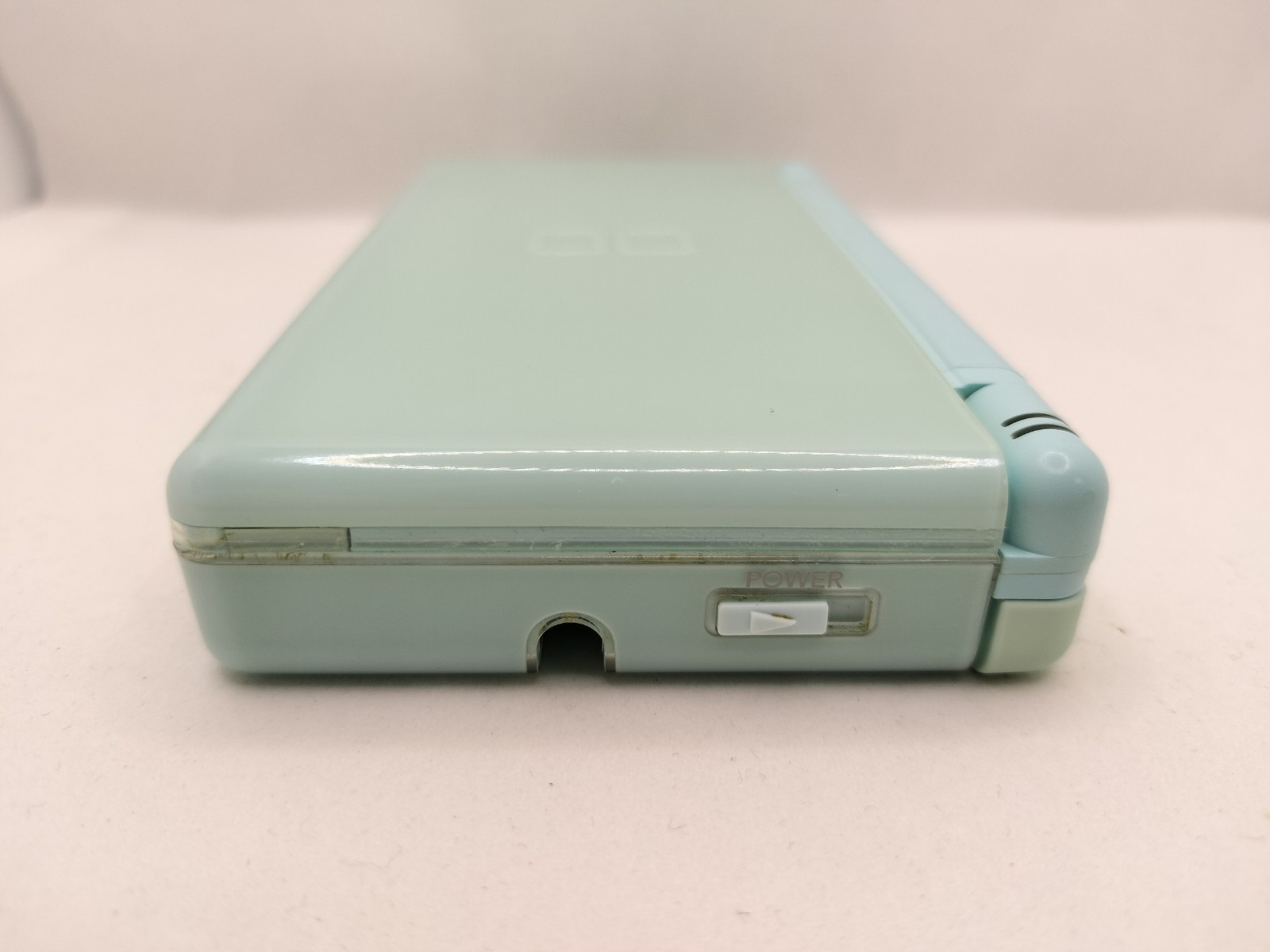 Nintendo DS Lite Ice Blue Console USG-001 Bundle Small Hinge Crack Works Great