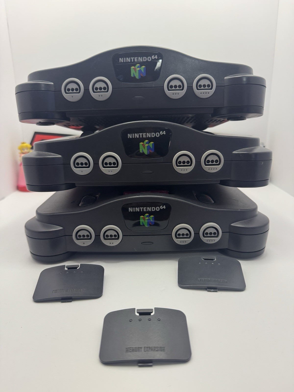 3 N64 Consoles 7 Controllers 30 Games