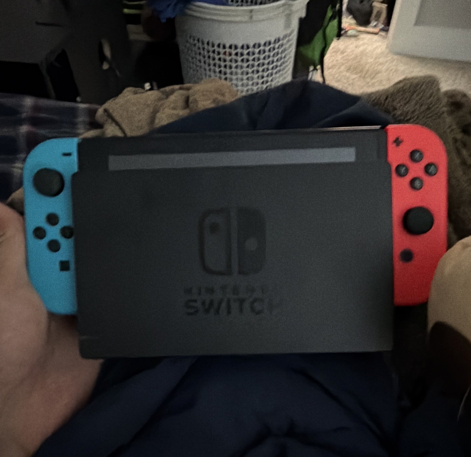 Nintendo Switch HAC-001 Console Neon Red/Blue Joy-Con 32GB 720p HD Wi-Fi