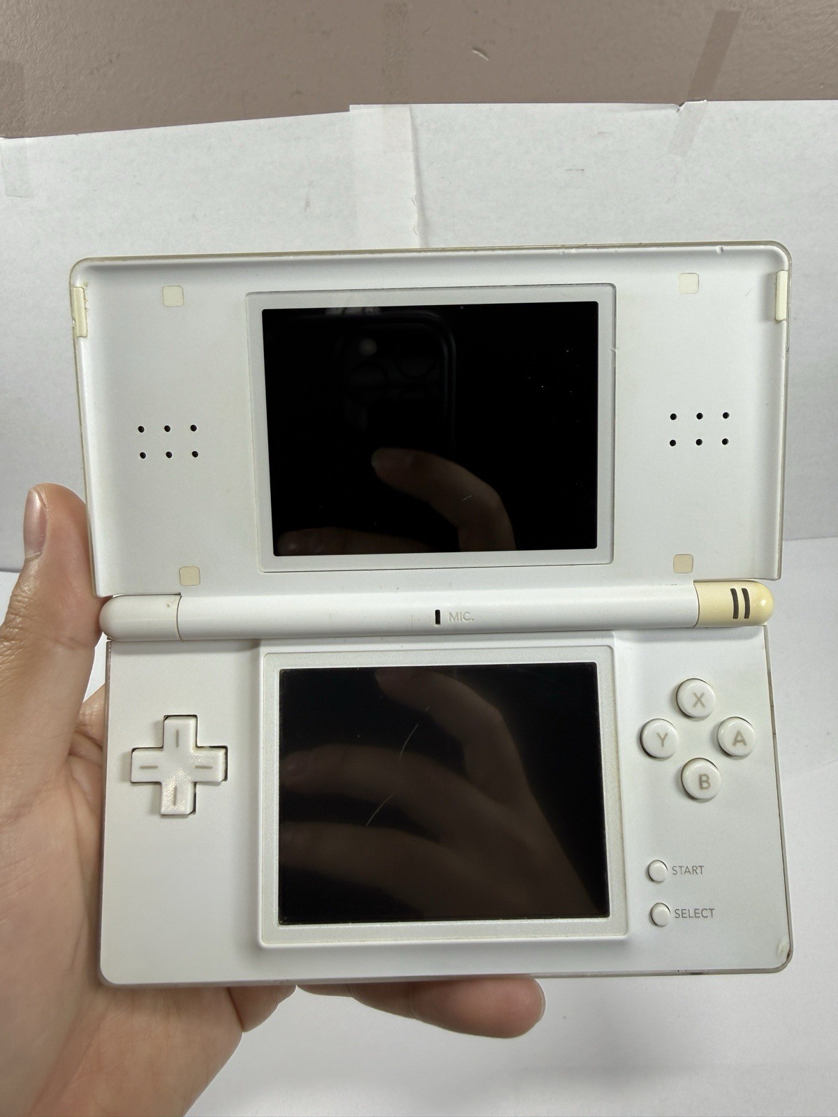 Nintendo DS Lite White Handheld System Only TESTED! *Rough Shape*