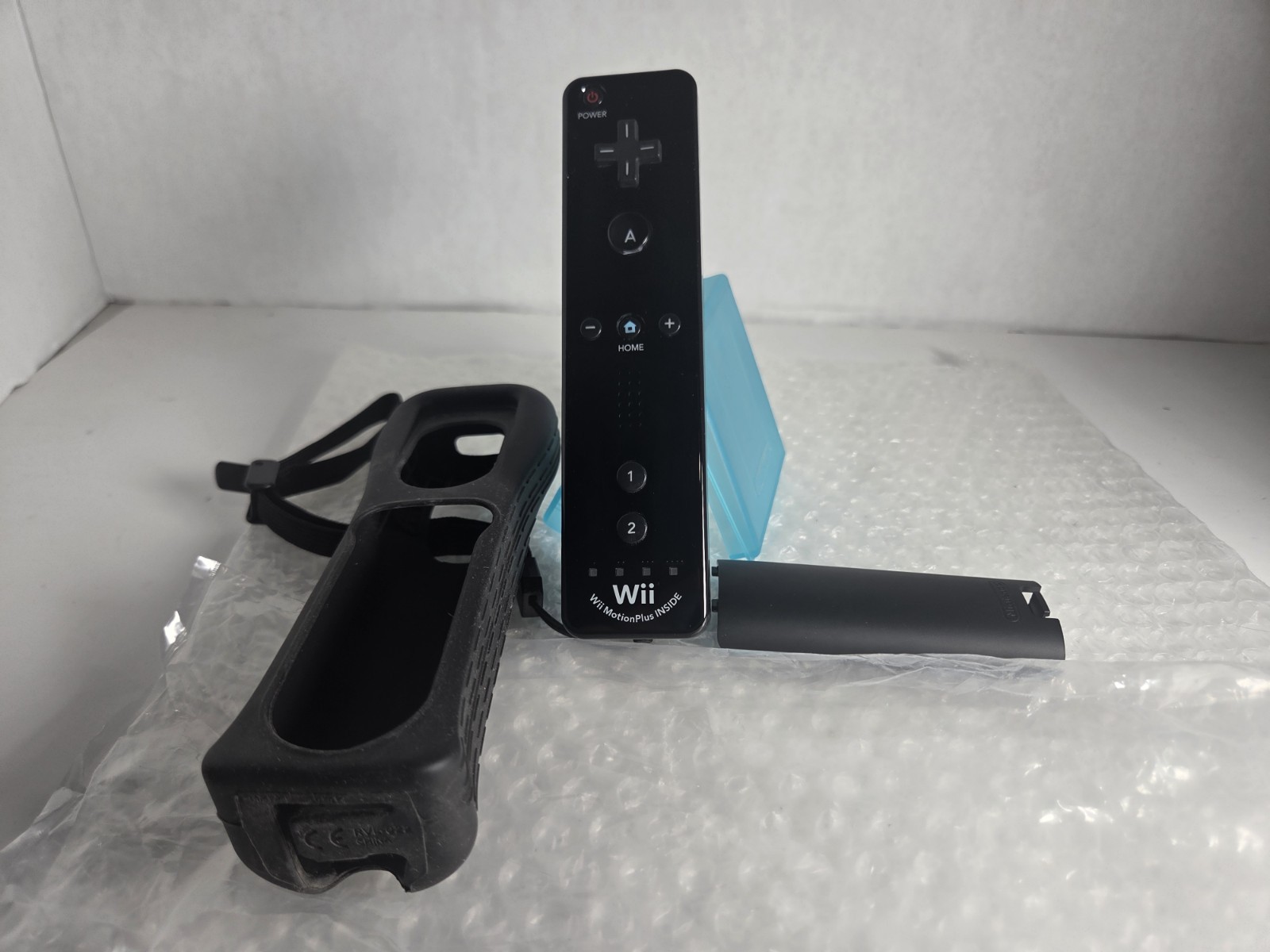 Nintendo Wii With Wii Sports + Wii Sports Resort Black Console System Bundle OEM