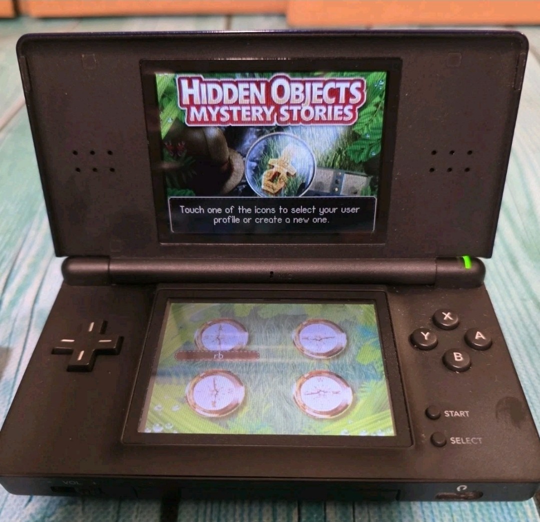 🔥Nintendo DSi Lite Blue Bundle – 4 Games & Travel Case, Charger🔥