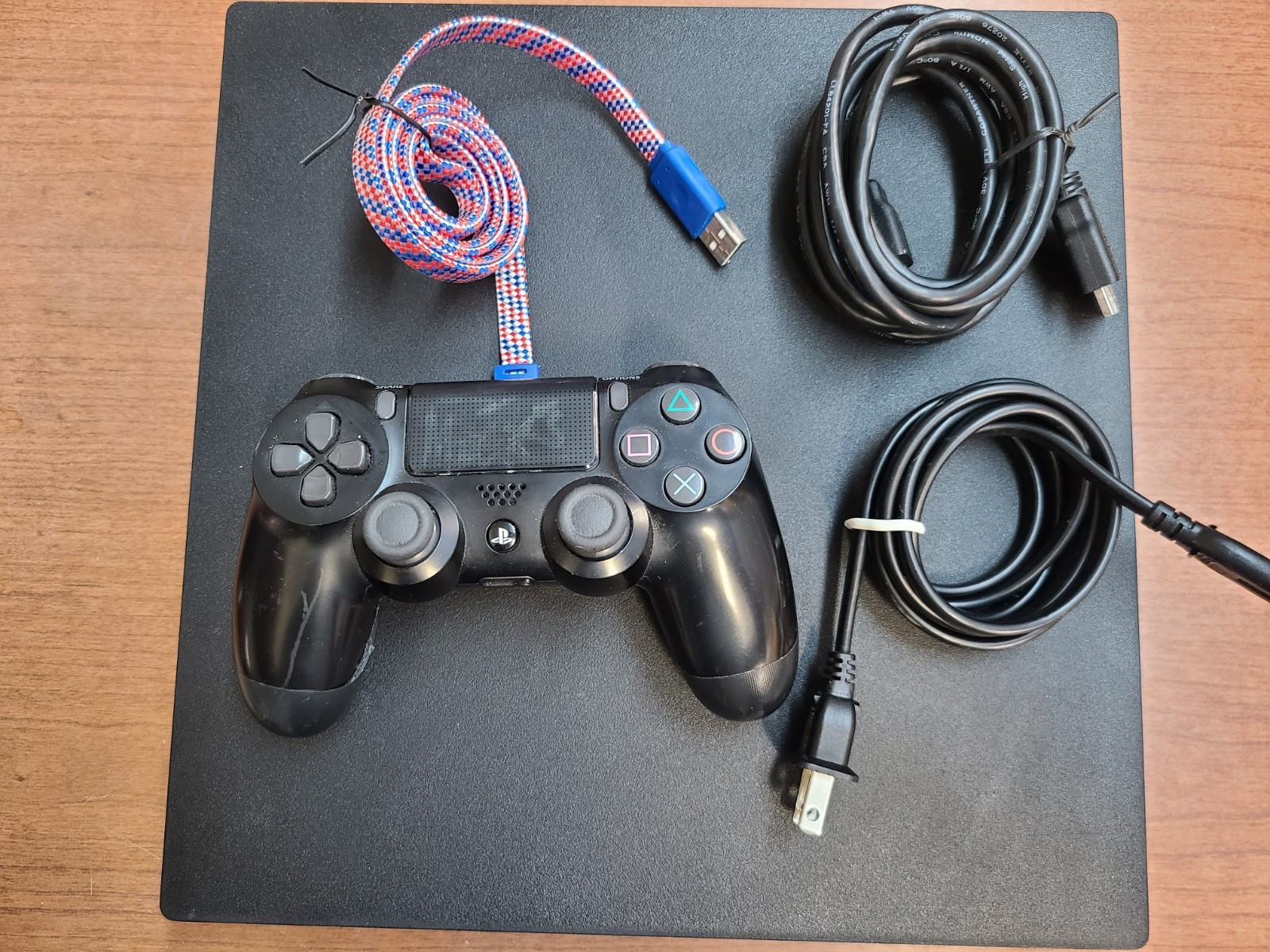 Sony PlayStation 4 PRO 1TB CUH-7215B 1TB HARD DRIVE Console 1 CUH-ZCT2U UPDATED