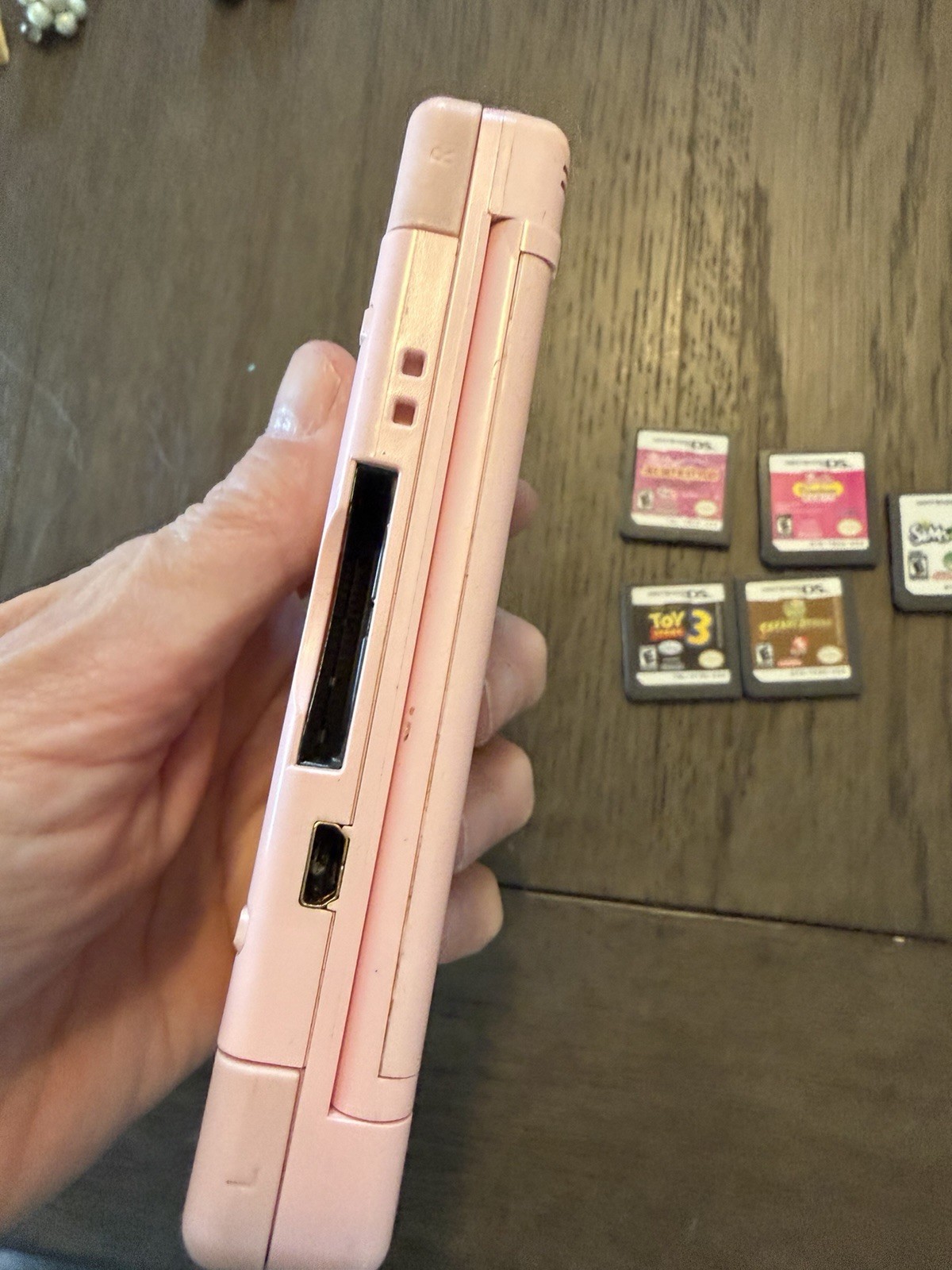 Nintendo DS Lite Console Pink Unable To Charge For Parts Or Repair Only W/games