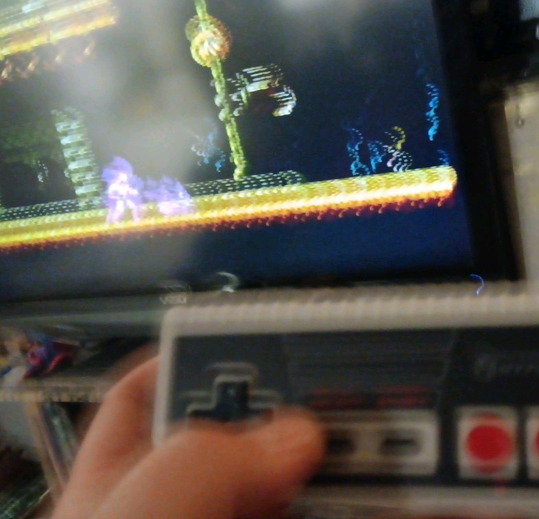 Retron HD Hyperkin Classic NES emulator Used Tested w/ 1 Controller & Power Plug