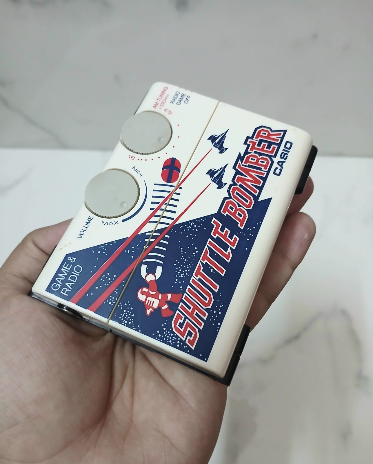 Vintage Casio Shuttle Bomber CG-70 Game & Radio Handheld System 1983