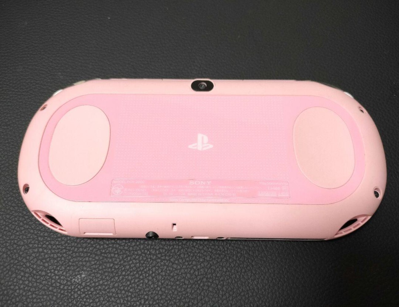 PS Vita PCH-2000 ZA19 Light Pink White PSV Slim Console Good Condition Tested