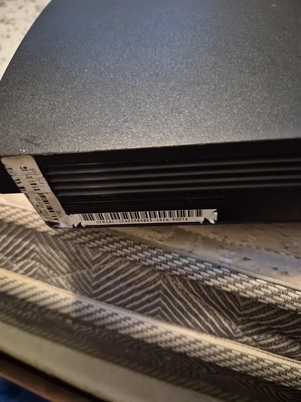 Sony PlayStation 3 Slim Launch Edition 320GB Console (CECH-3001B)