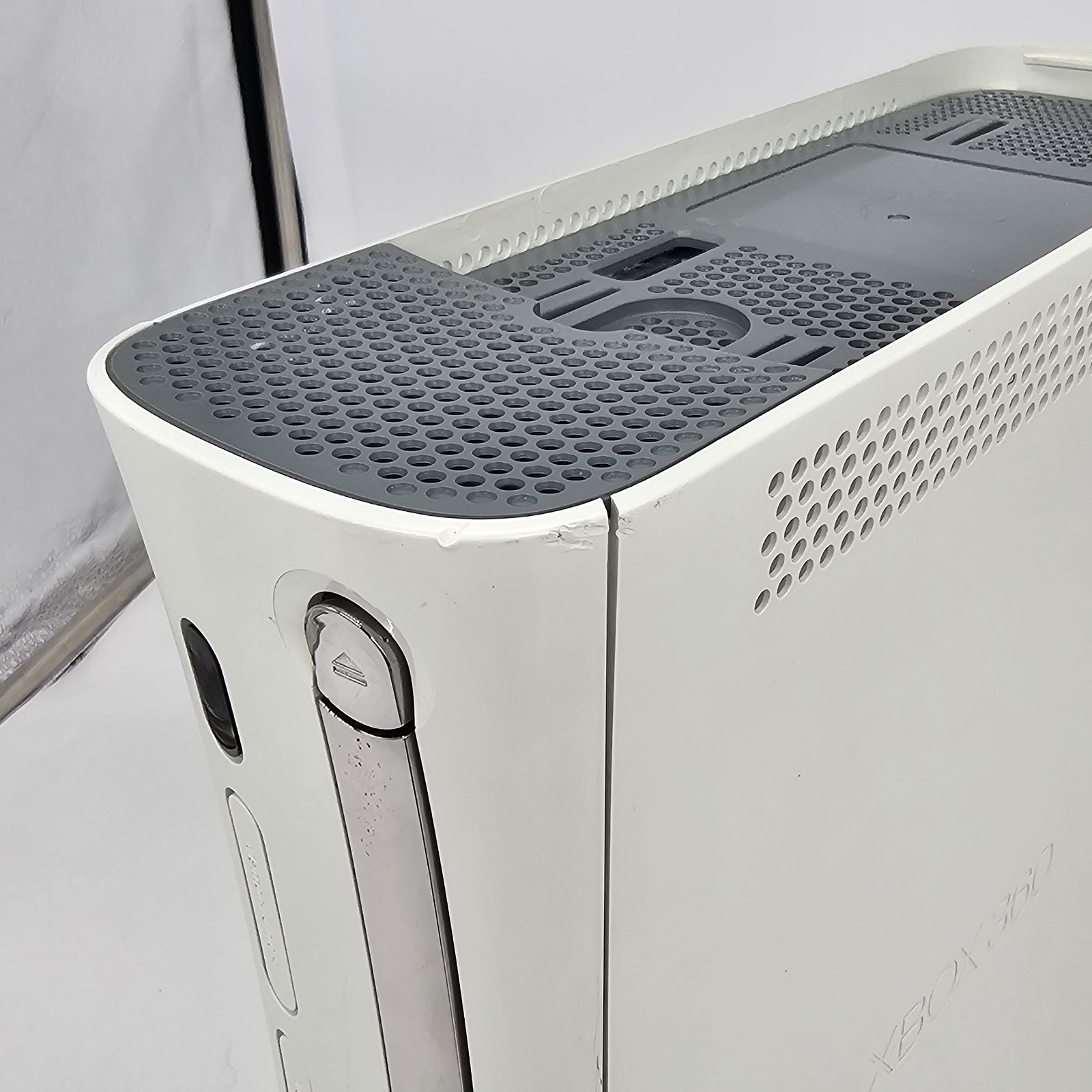 Original Xbox 360 Pro 20GB White Console W/ Controller & Power Supply