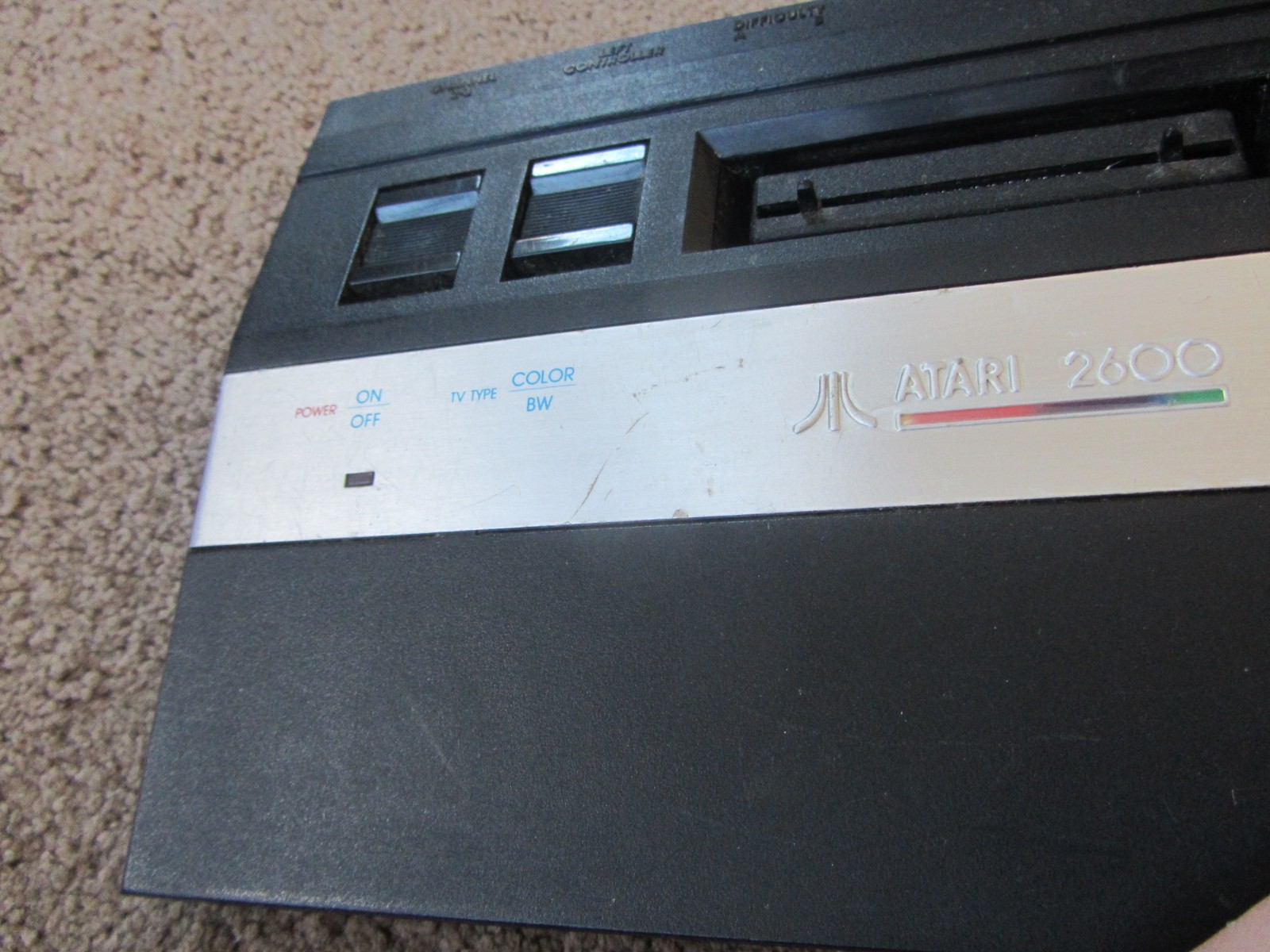 Atari 2600 Junior Video Game Console w/ Joysticks Paddles Keypads ++